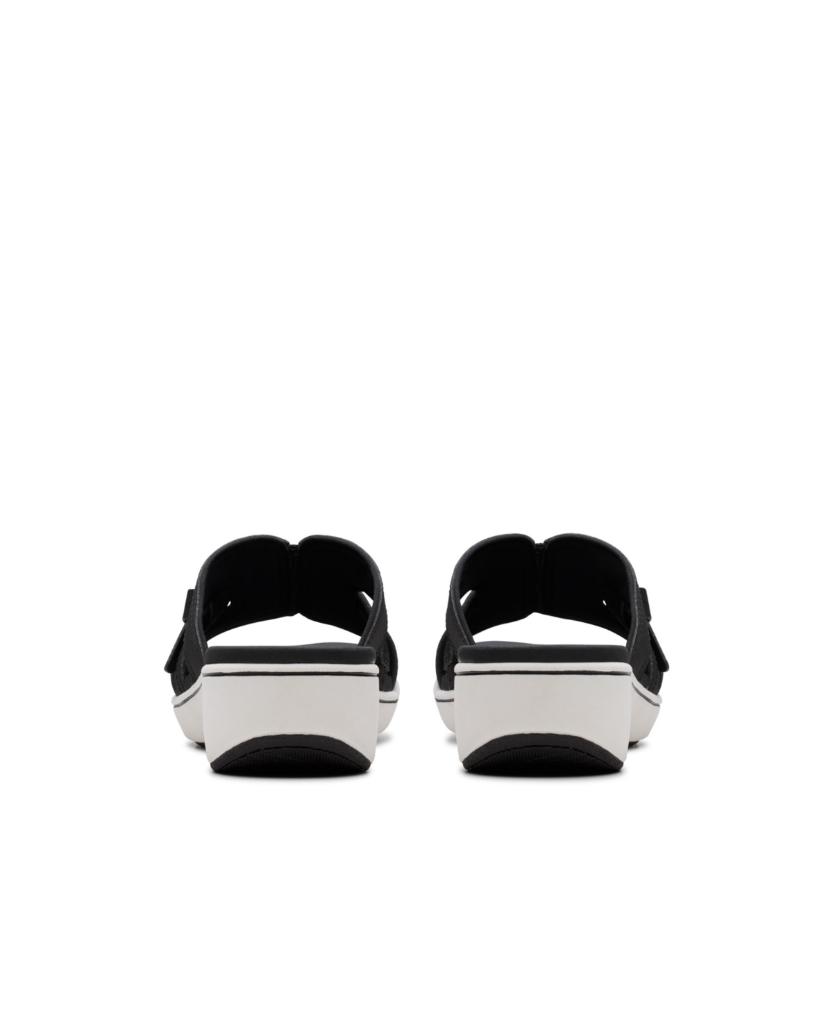 Clarks Cloudsteppers Women's Breeze Rae Mia Slip-on Flat Sandals In Black