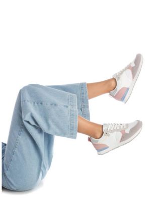 Women's Casual Sneakers By XTI