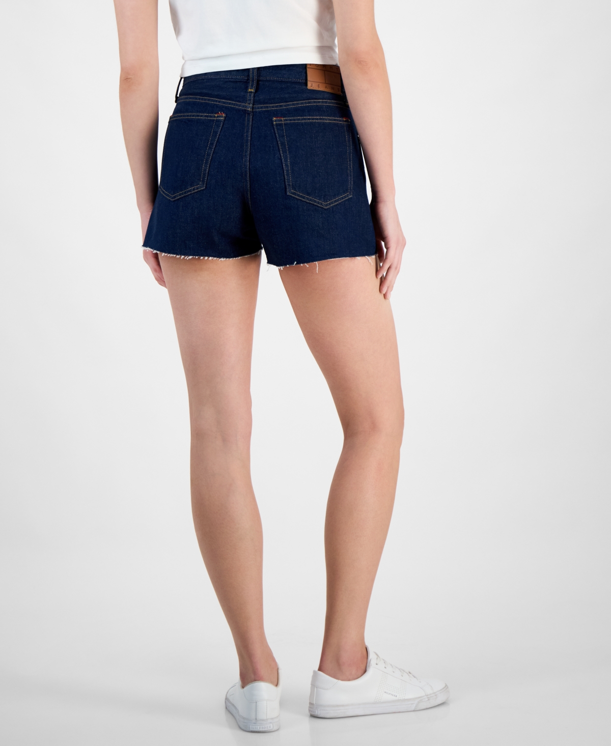 Tommy Jeans Women's Cotton Denim Button-fly Shorts In Denim Dark