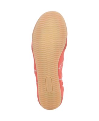 Women's Lana Round Toe Lace Up  Sneakers