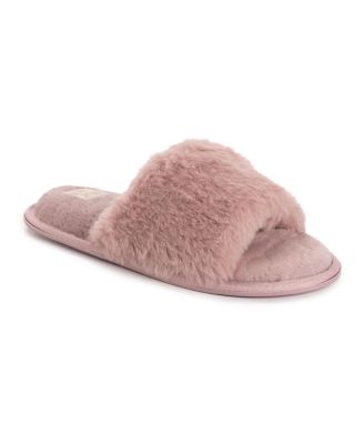 MUK LUKS
