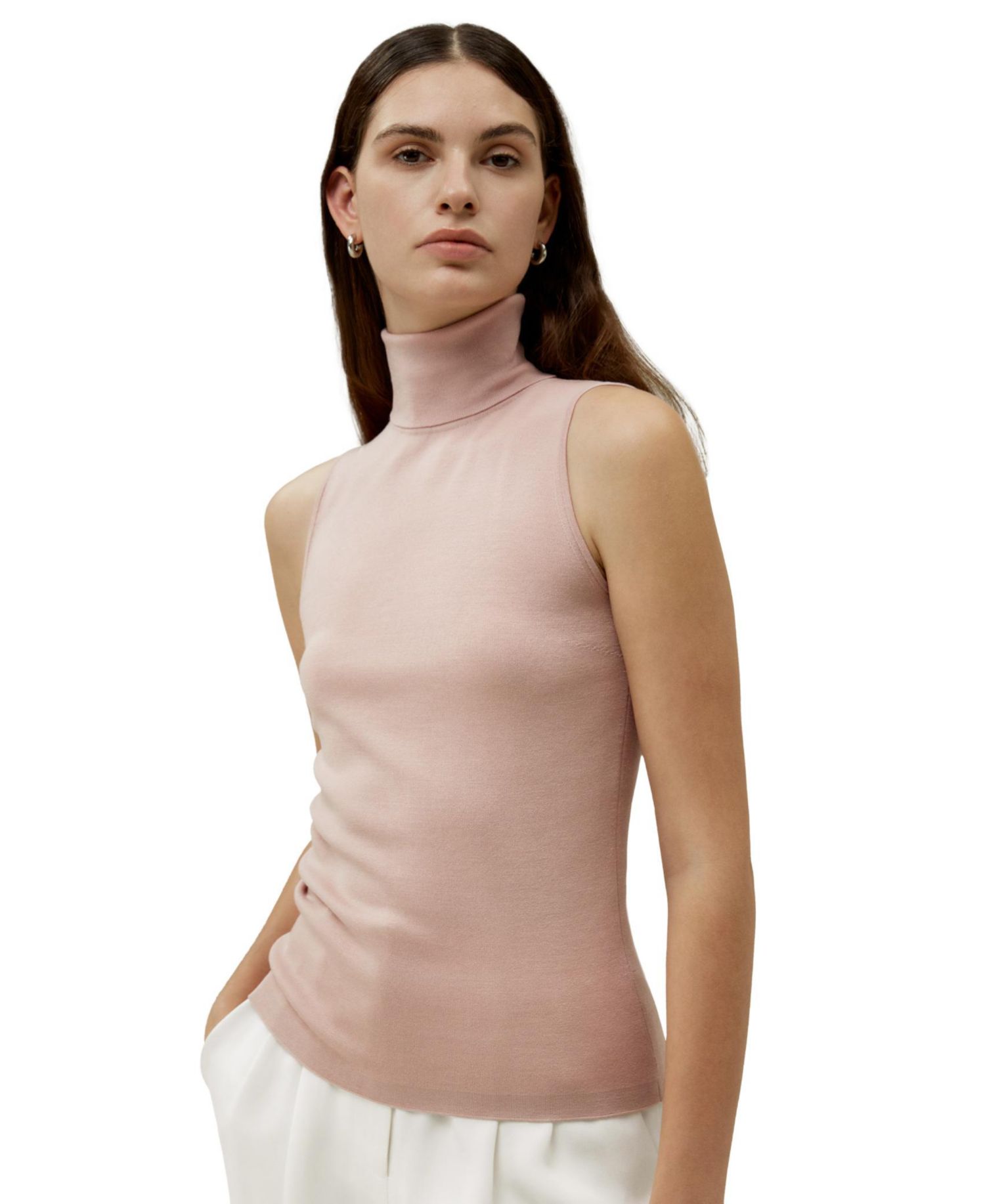 Women's Minimalist Sleeveless Turtleneck Silk-Nylon Top