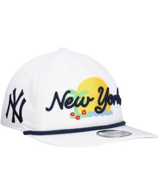 New Era - Men's White New York Yankees Paradise Golfer Adjustable Hat