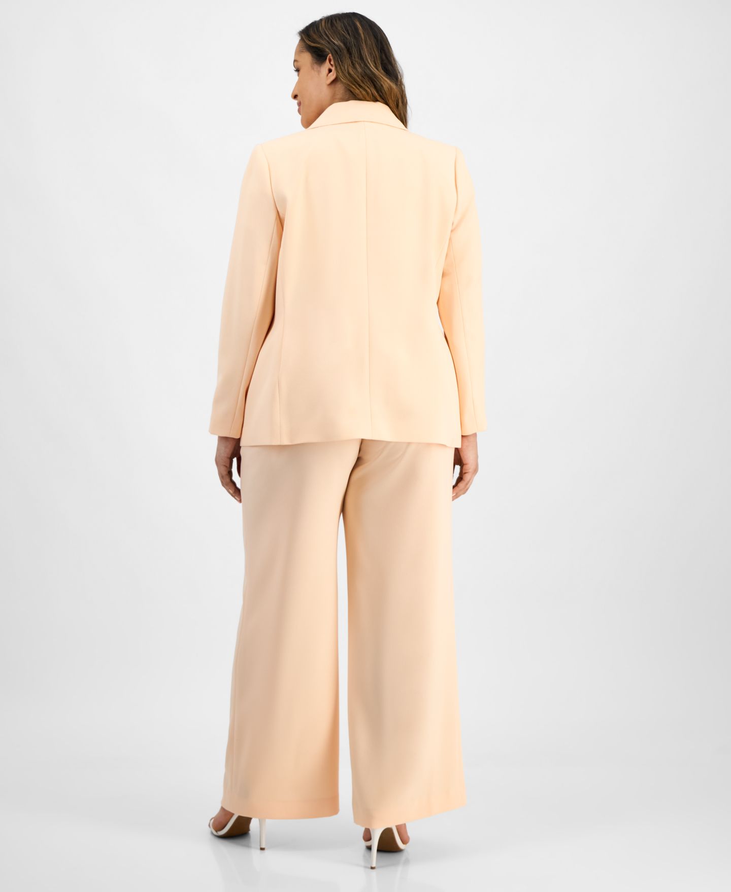 Женские комплекты Tahari ASL Plus Size Single-Button Crepe Blazer & Wide-Leg Pants Suit Separates, цвет: Colbalt — фото 3
