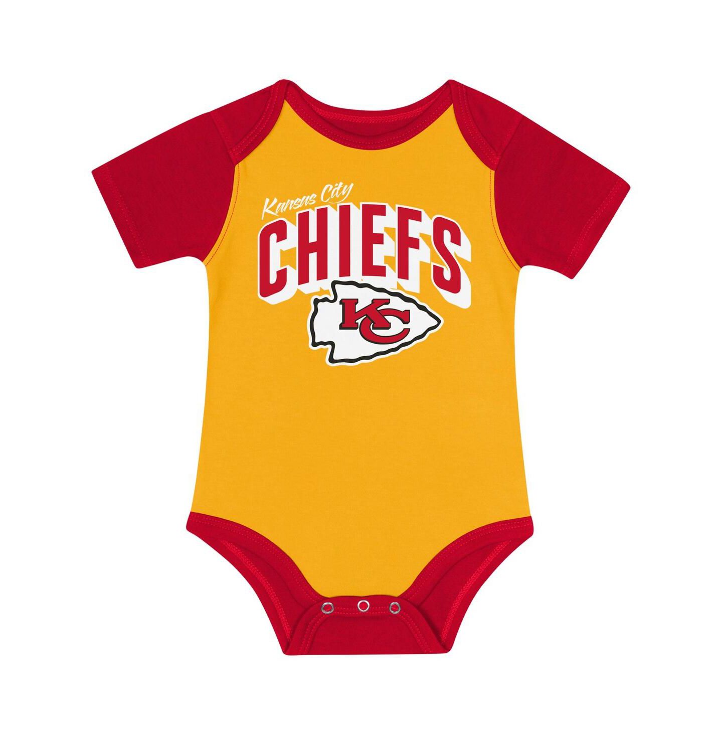Комплекты Outerstuff Kansas City Chiefs Dynamic Duo Bodysuit, Bib Knit Hat Set для малышей — фото 5