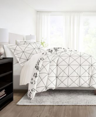 Ultra Soft Edgy Flowers 3-Pc. Reversible Duvet Cover Set, King/California King