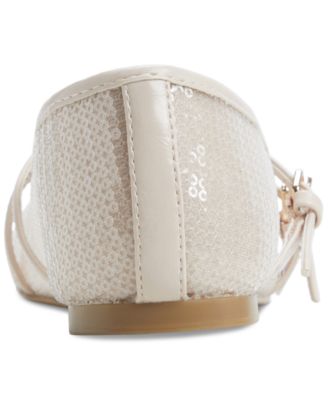 Women's Amberlee Cross Strap Ballet Flats