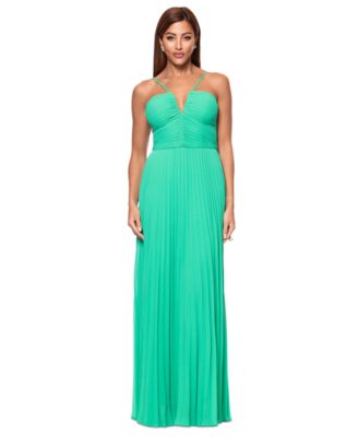 XSCAPE - Women's V-Neck Pleated Sleeveless Gown