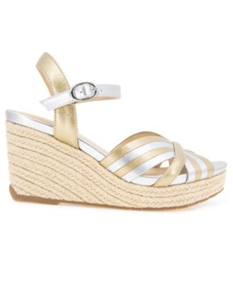 Women's Comi Almond Toe Wedge Sandals