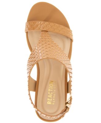 Women's Greatly Thong Almond Toe Wedge Sandals