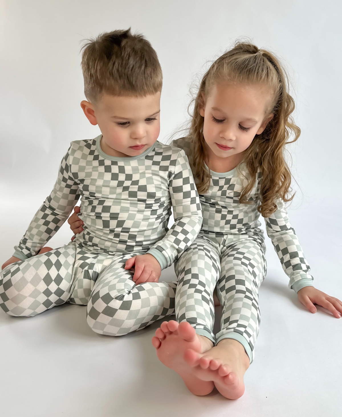 Tiny Knot Co. Baby Boys And Girls 2-piece Long Sleeve Pajama Set In Mint Daze