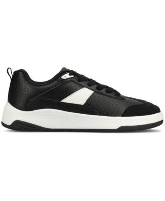 Raiden Comfort Low Top Flexible Sneaker