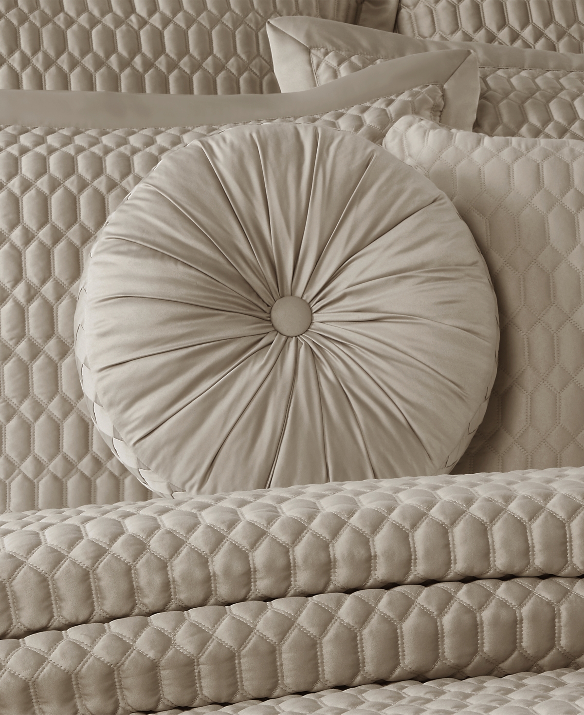 J Queen New York Brilliance Tufted Decorative Pillow, 15" Round In Pebble
