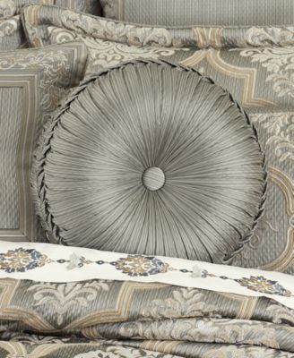 Martina Tufted Decorative Pillow, 15" Round