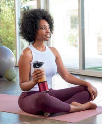 Blast™ 18oz. Portable Blender & Accessories – Metallic Red