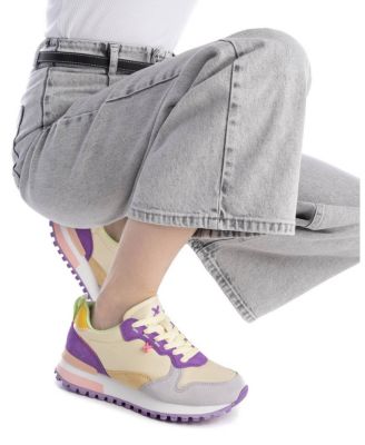 Women's Casual Sneakers