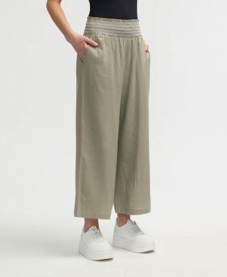 Women s Smocked Waist Cropped Pant