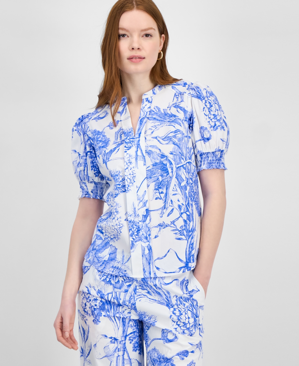 Women's Printed Split-Neck Puff-Sleeve Top - Ethereal Spring Garden