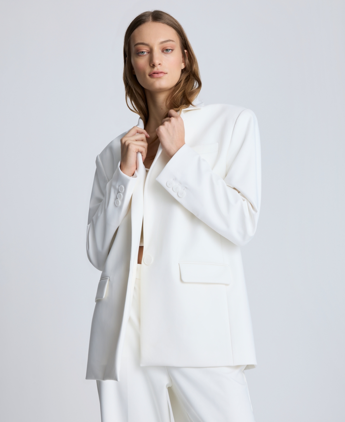 Kenneth Cole Balance Stretch One Button Boyfriend Jacket In Pure White