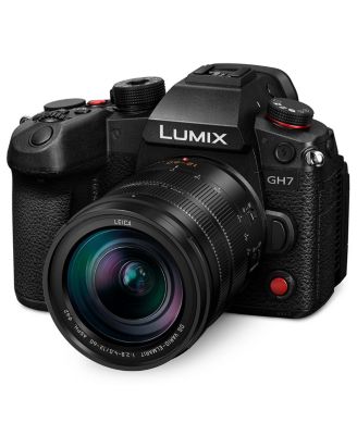LUMIX GH7 Camera with LUMIX G Leica DG Vario-Elmarit 12-60mm f/2.8-4 Lens, Bundle with 64GB Memory Card, Li-Ion Battery and 62mm Filter Kit