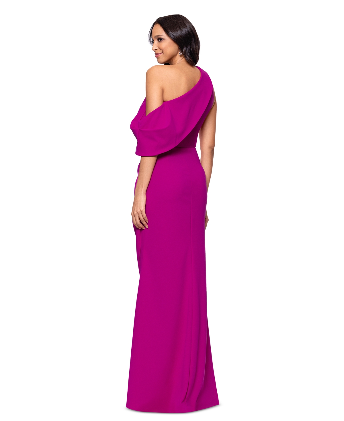 BETSY & ADAM WOMEN'S ASYMMETRIC OFF-THE-SHOULDER GOWN 