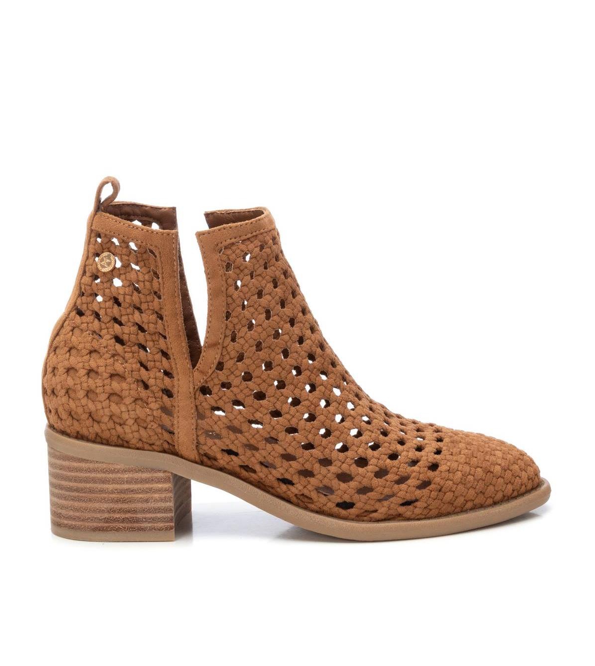 Women's Braided Ankle Booties By Xti - Beige