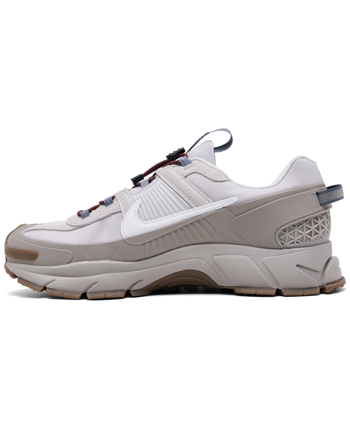 Nike Zoom Vomero Roam Sneakers In White