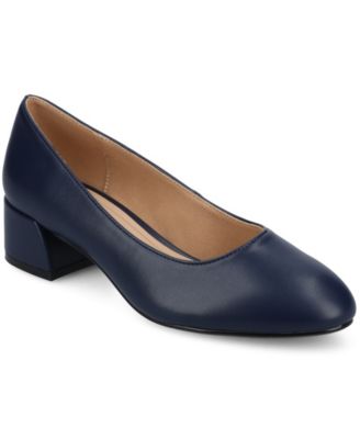 Women's Saarii Round Toe Block Heel Pumps
