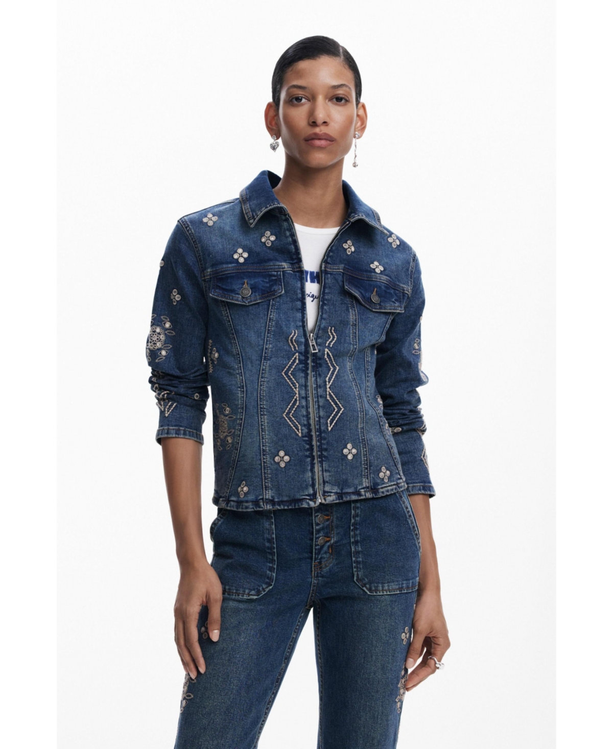 DESIGUAL WOMEN'S EMBROIDERED DENIM JACKET 