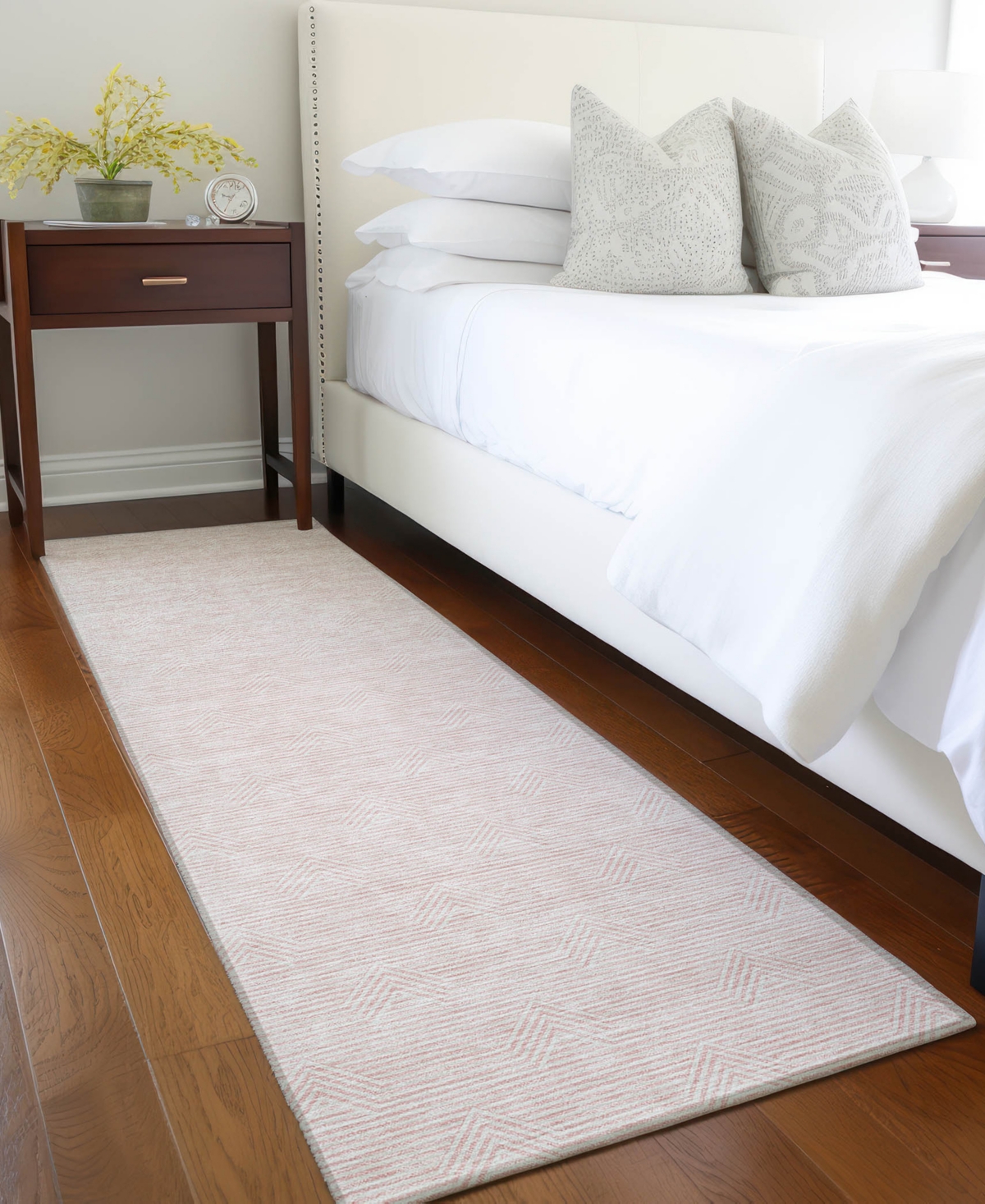 Addison Chantille Acn910 2'3"x7'6" Runner Area Rug In Pink