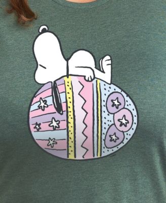 Trendy Plus Size Peanuts Happy Easter Egg Graphic Crew Neck T-Shirt