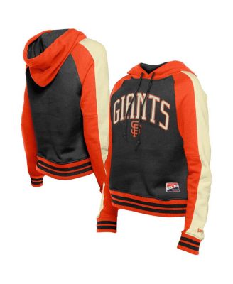 New Era - Women's&nbsp; Black San Francisco Giants Cooperstown Collection Cropped Raglan Pullover Hoodie