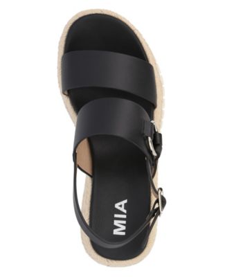 Women's Yuna Round Toe Wedge Sandals