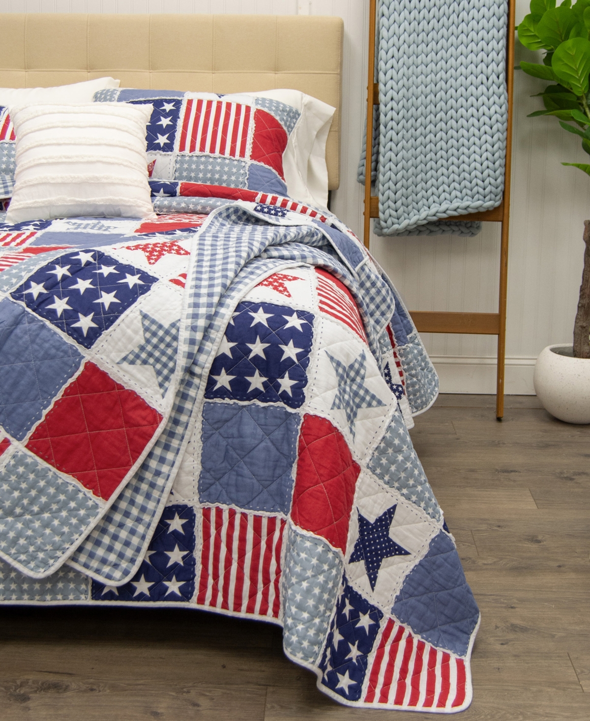 Donna Sharp Stars And Stripes Americana 2-pc. Quilt Set, Twin In Multi