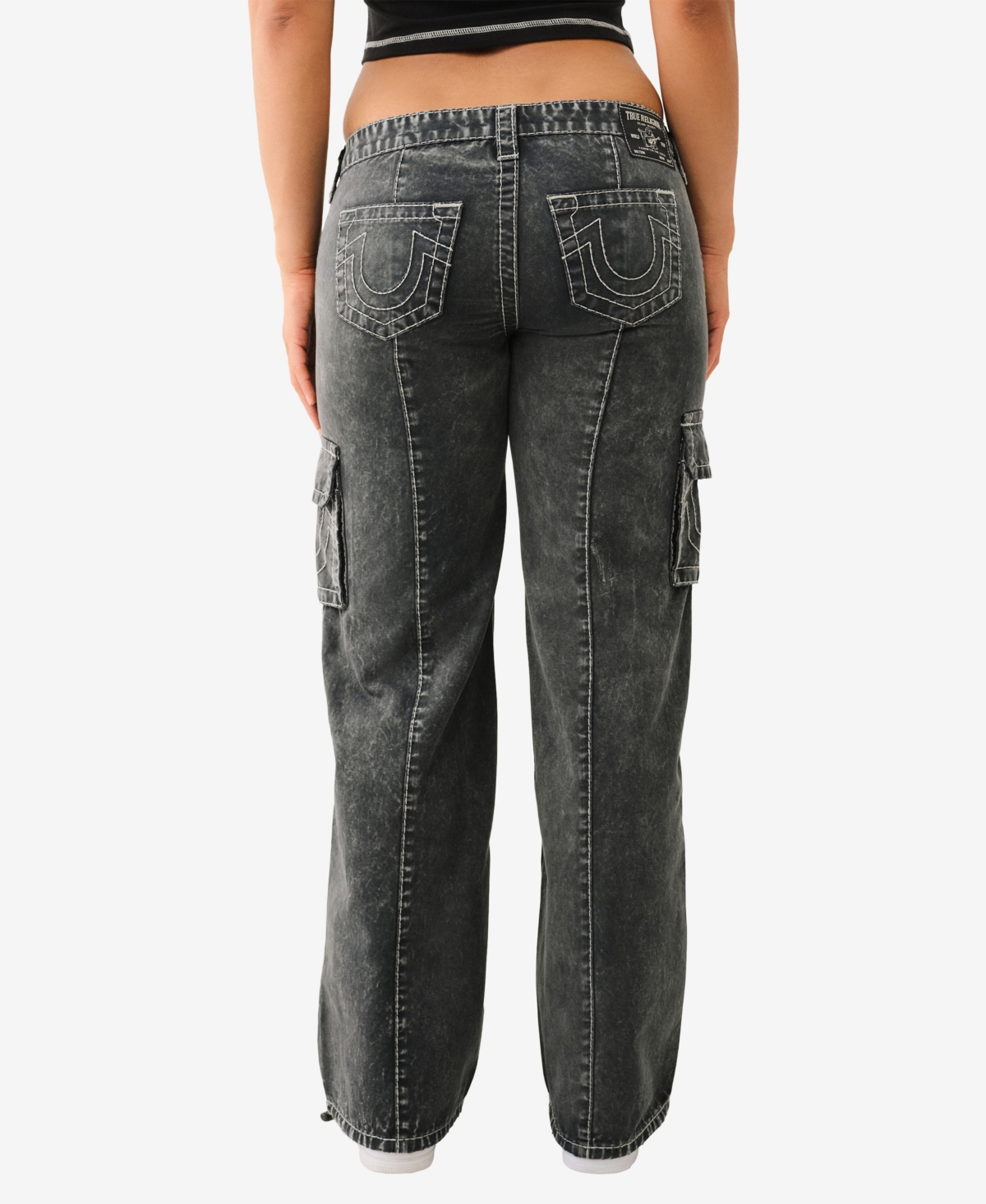 TRUE RELIGION WOMEN'S NATHALIE RELAXED BIG T CARGO JEANS 