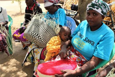 Earth Life Handwoven Sisal Straw Basket Tote