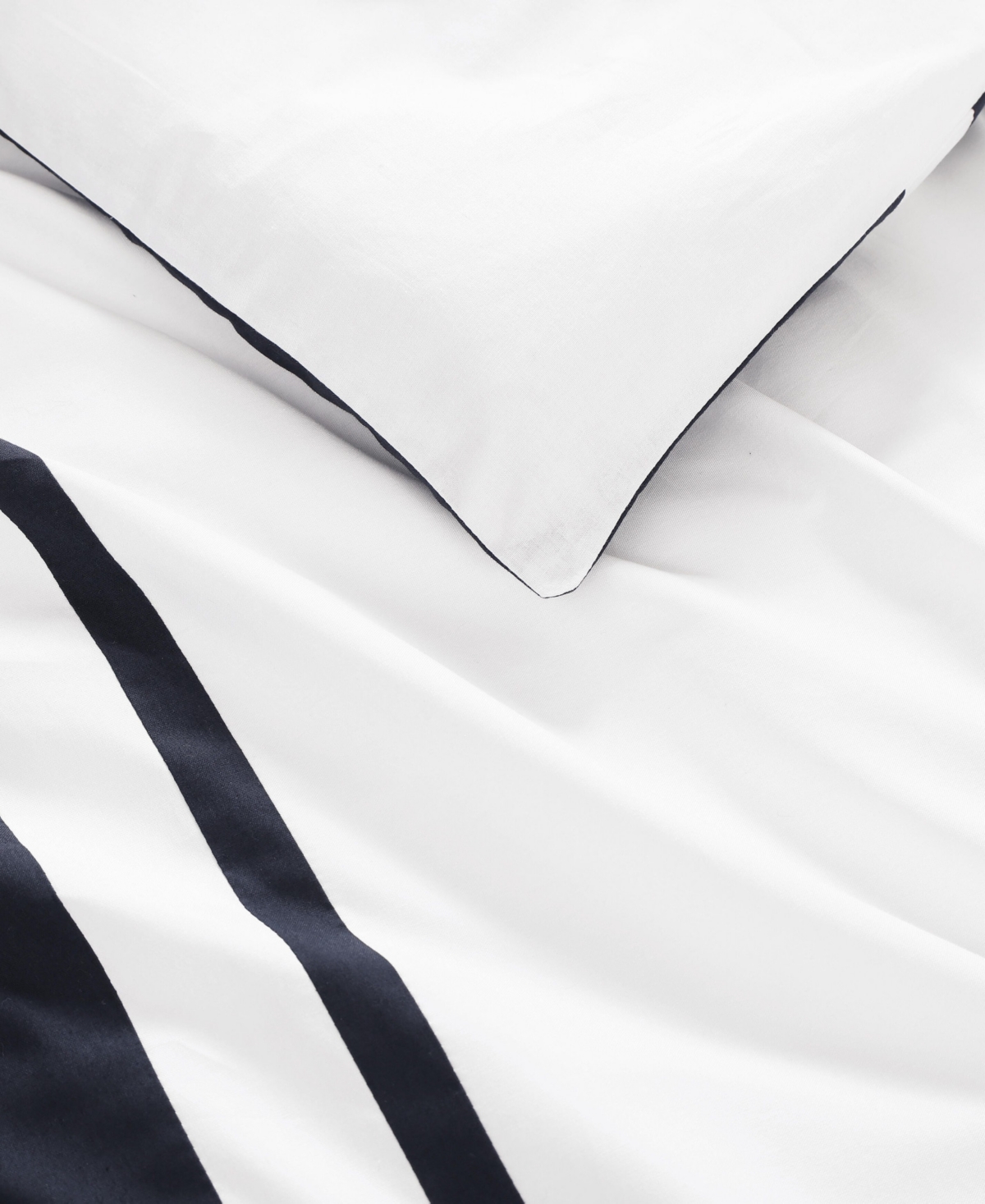 Shop Tommy Hilfiger Park Avenue Cotton 3-pc. Comforter Set, Full/queen In Dark Navy Blue,white