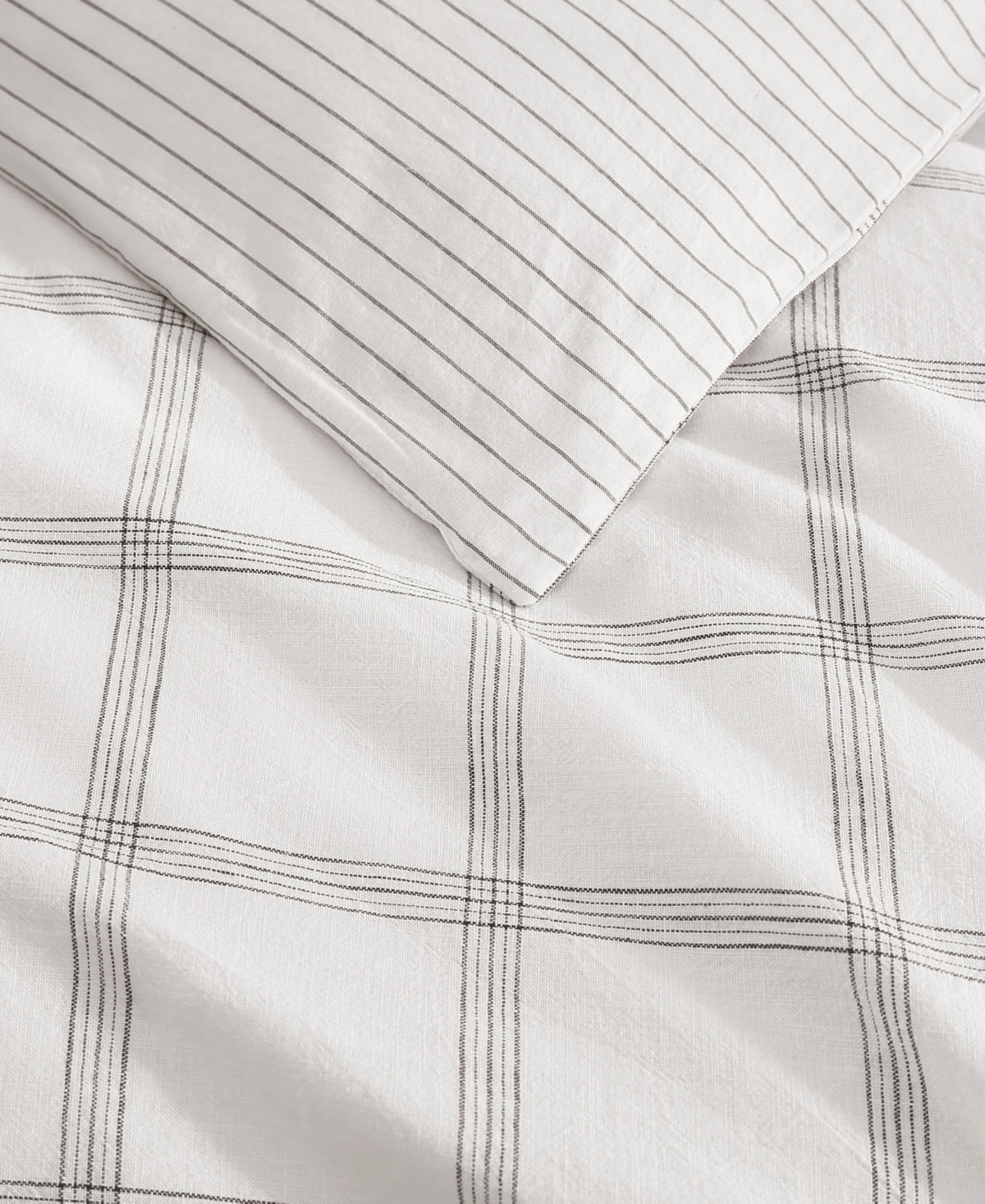 Tommy Hilfiger 200 Thread Count Glasgow Windowpane Cotton Percale Sheet Set In White,dark Blue