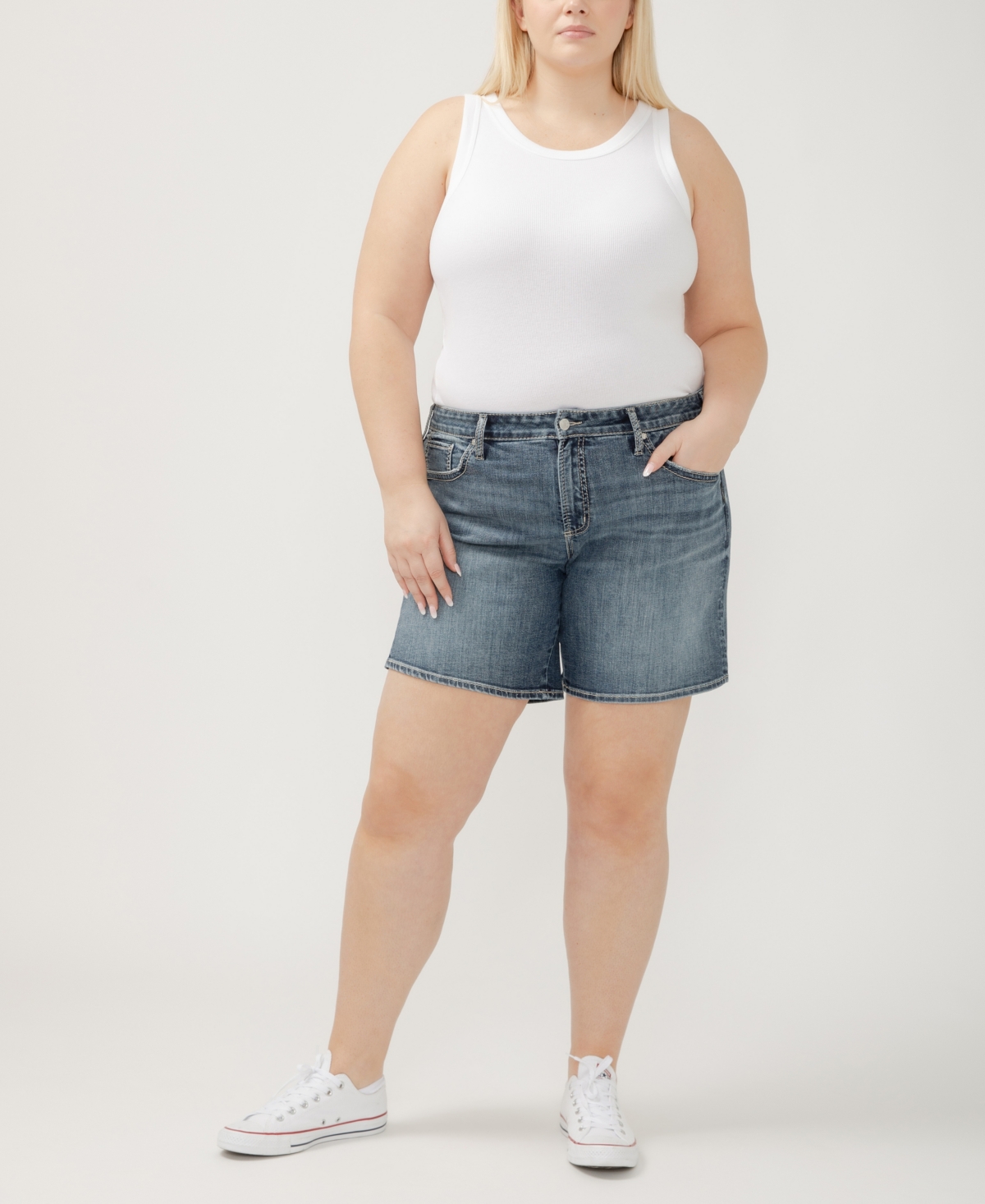 Shop Silver Jeans Co. Plus Size Boyfriend Mid Rise Luxe Stretch Shorts In Glory