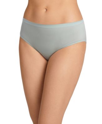 Women's Smooth & Shine Seamfree Brief Underwear 3655