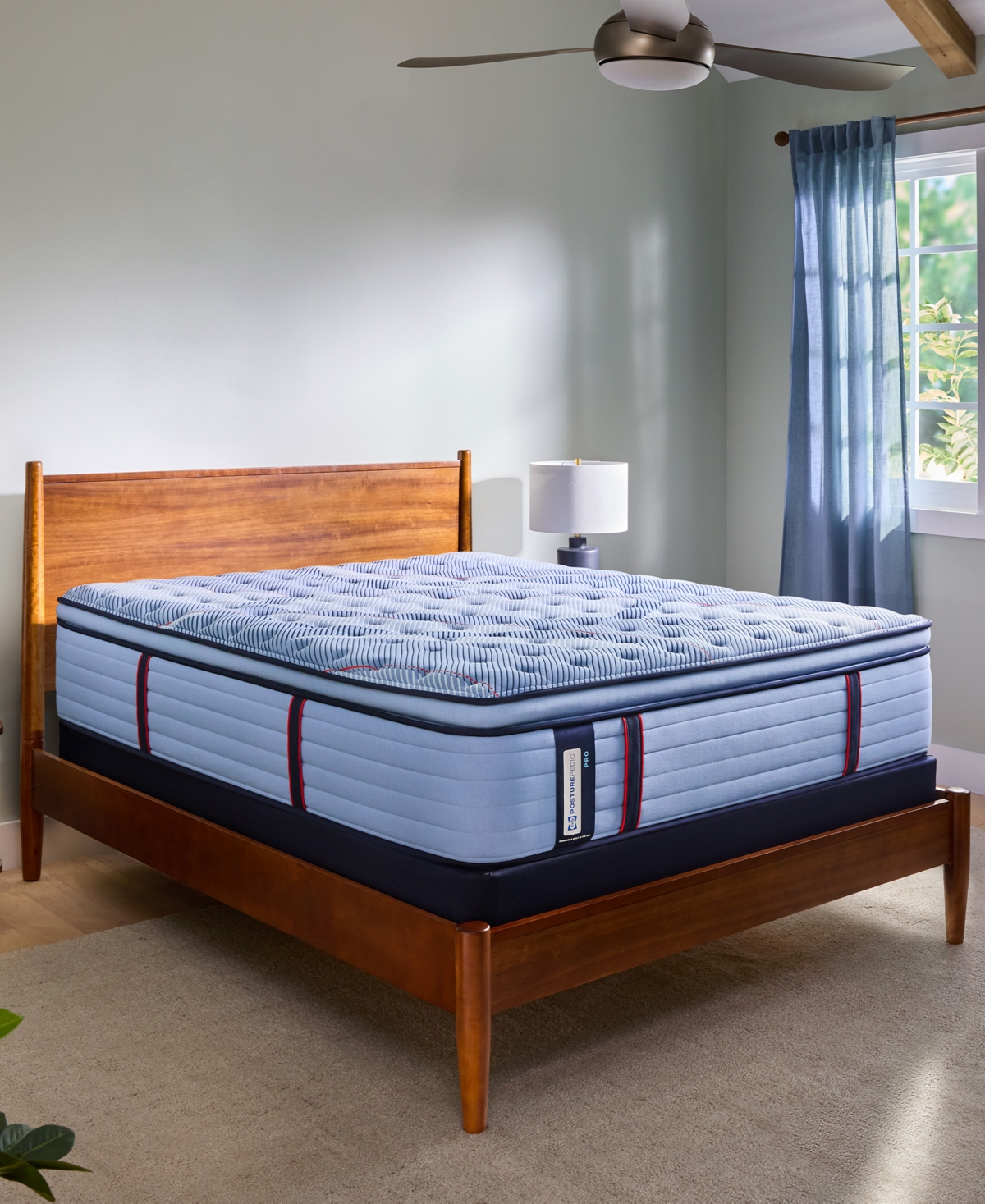Sealy Posturepedic West Hill 15" Medium Euro Pillowtop Mattress Set In No Color