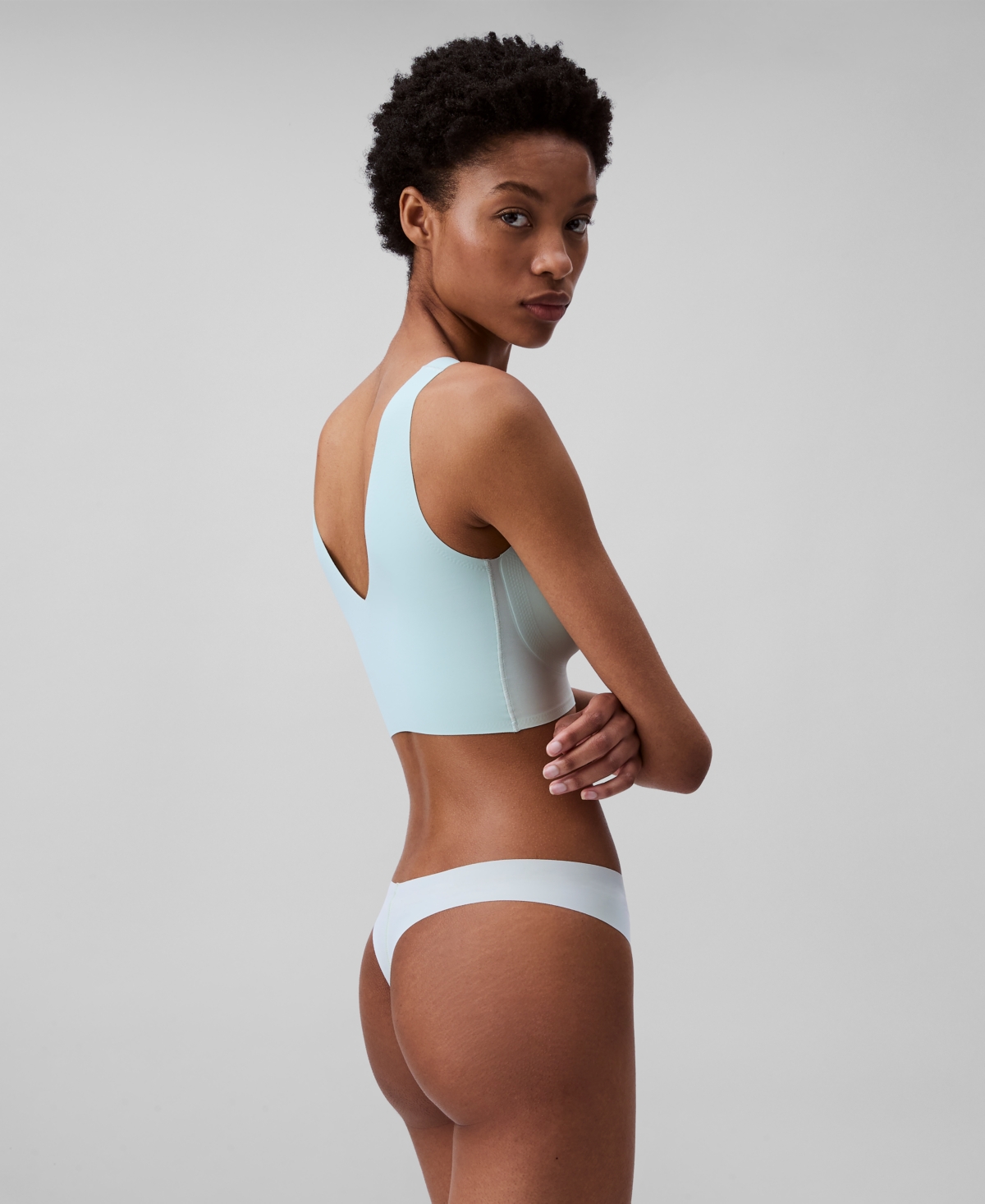 Calvin Klein Women's Invisibles 3-pack Thong Underwear Qd3558 In Shark,wind Chime,moonlight Jade