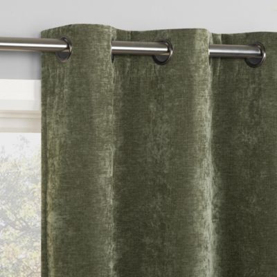 Isidora Velvet Magnetic Closure 100% Blackout Grommet Curtain Panel