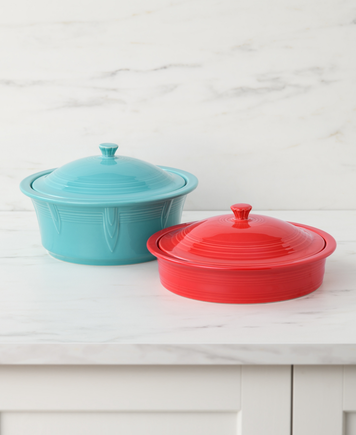 Fiesta Linen Large Round Covered Casserole 90-oz. In Neutral