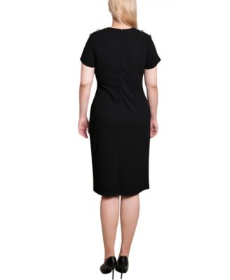 Petite Short Sleeve Asymmetrical Hem Dress