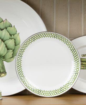 Golden Rabbit Scallop Enamelware Sandwich Plates, Set of 4