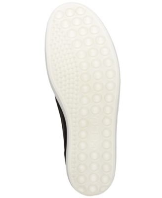 Women's Soft 7 Easy Slip-On Sneakers