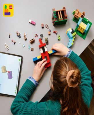 Minecraft The Parrot Houses Building Set 21282, 535 Pieces