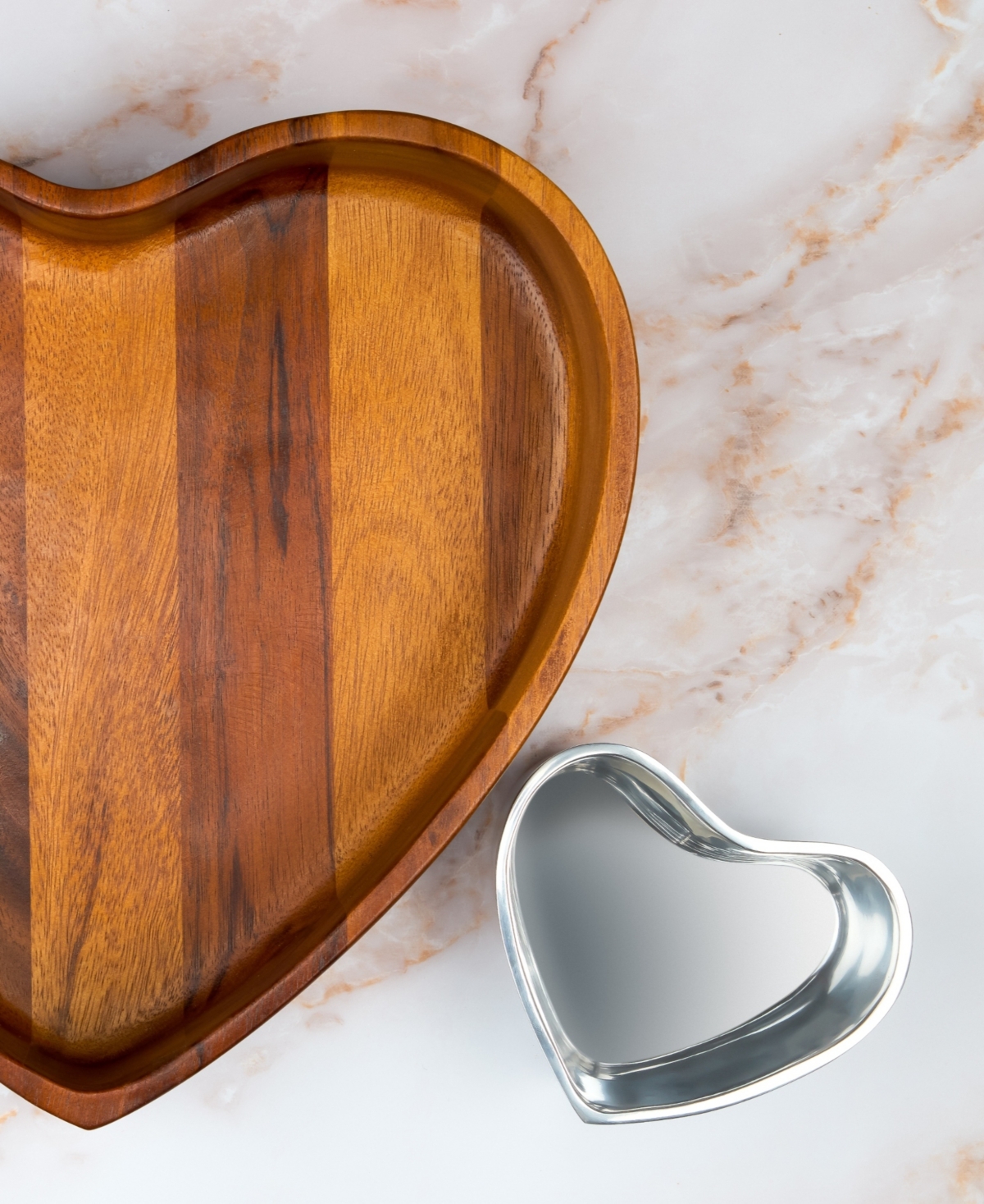 Nambe Eat Your Heart Out Chip And Dip, Set Of 2 In Brown