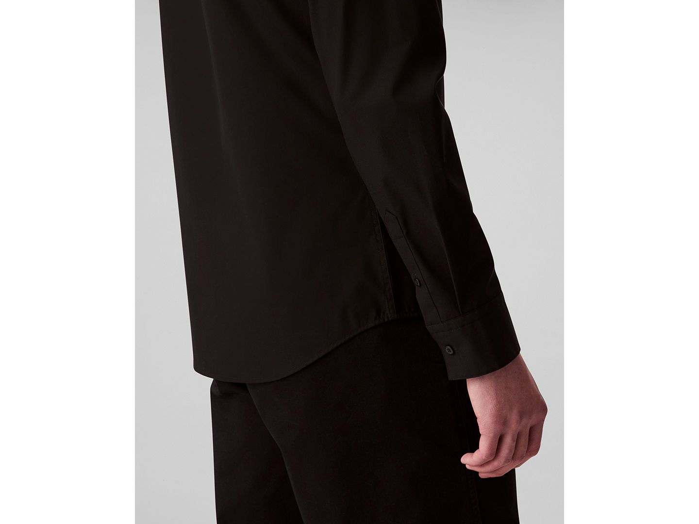 Мужская рубашка Calvin Klein Slim-Fit Supima Stretch Long-Sleeve Button-Front, цвет: Чёрный — фото 3